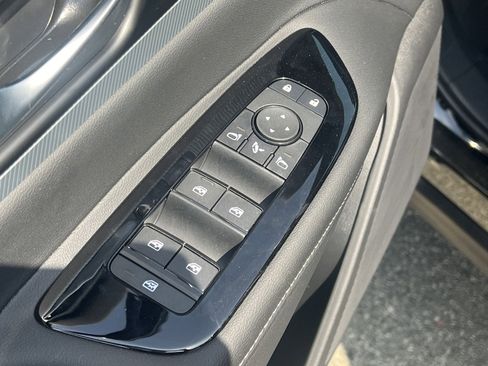 New 2026 Nissan Murano Platinum image 13