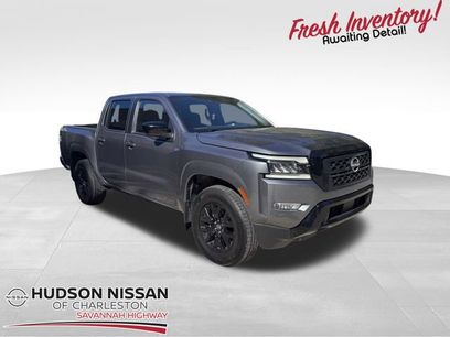 Used 2023 Nissan Frontier SV w/ Midnight Edition Package