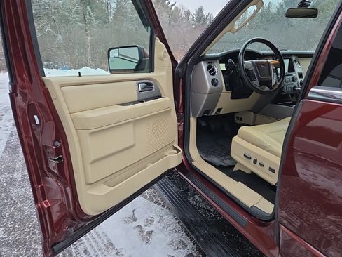 Used 2017 Ford Expedition EL Limited w/ Equipment Group 301A image 11