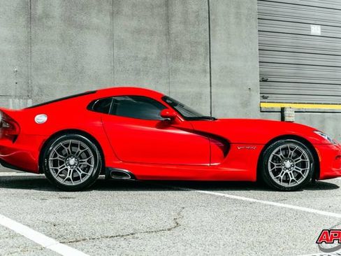 Used 2015 Dodge Viper SRT-10 RWD image 61