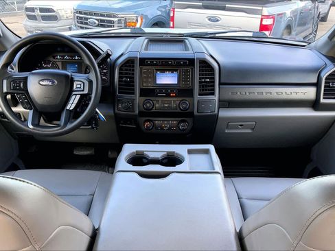Used 2020 Ford F350 XL w/ Power Equipment Group image 15