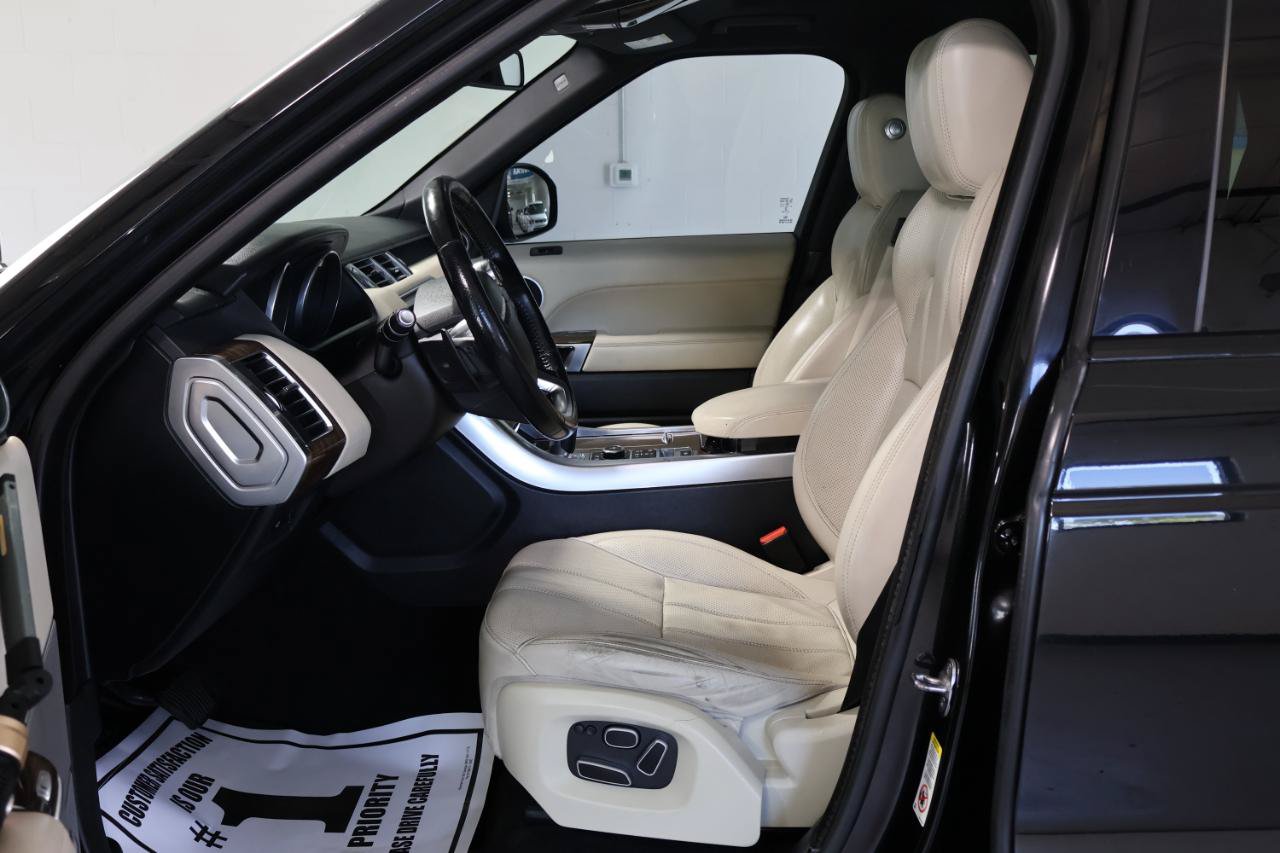 Used 2014 Land Rover Range Rover Sport Supercharged AWD/4WD image 13