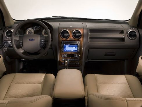 Used 2008 Ford Taurus X Eddie Bauer FWD image 4