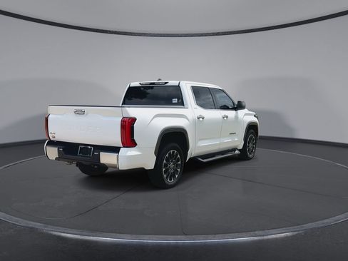 Used 2024 Toyota Tundra Limited w/ Power Package AWD/4WD image 8