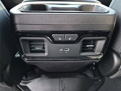 New 2026 GMC Sierra 1500 AT4 w/ AT4 Premium Package AWD/4WD image 13