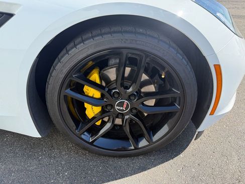 Used 2014 Chevrolet Corvette Stingray Convertible w/ 3LT Preferred Equipment Group RWD image 16