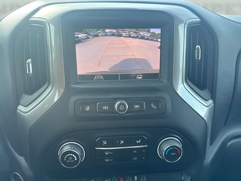 Used 2023 Chevrolet Silverado 1500 Custom AWD/4WD image 9