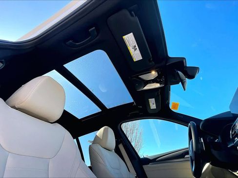 Used 2021 BMW X3 sDrive30i w/ Premium Package image 14