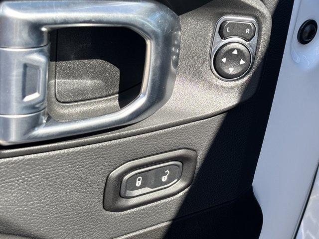 New 2027 Jeep Wrangler Unlimited Sahara AWD/4WD image 19
