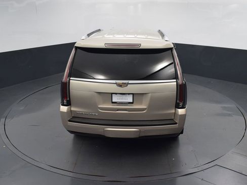 Used 2017 Cadillac Escalade Platinum image 51