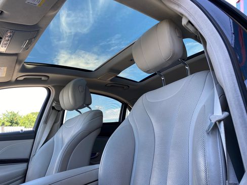 Used 2016 Mercedes-Benz S 550 4MATIC Sedan image 28