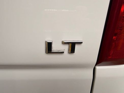 Used 2025 Chevrolet Silverado 1500 LT image 12