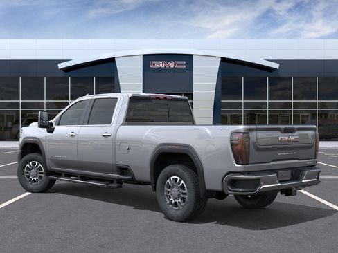 New 2026 GMC Sierra 3500 SLT w/ SLT Premium Package AWD/4WD image 3