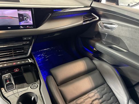 Used 2023 Audi RS e-tron GT w/ Carbon Performance Package image 21