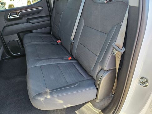 Used 2025 Chevrolet Silverado 1500 LT image 26