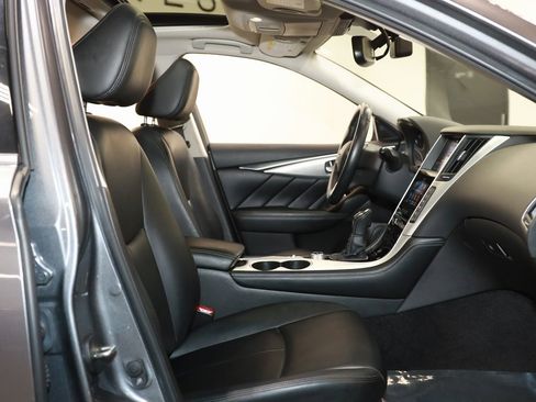 Used 2021 INFINITI Q50 Luxe image 16
