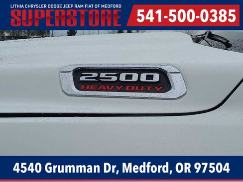 New 2026 RAM 2500 Limited AWD/4WD image 15