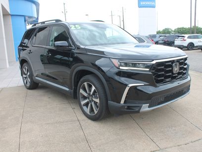 Used 2025 Honda Pilot Elite