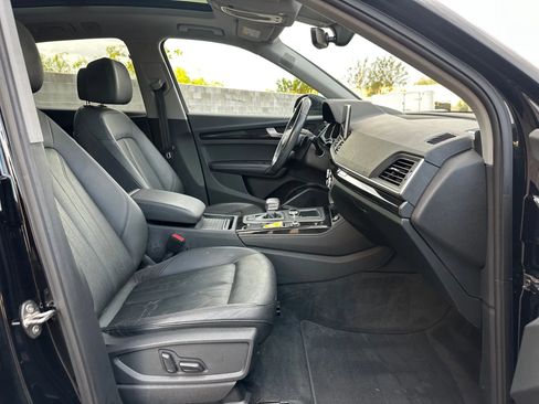 Used 2020 Audi Q5 2.0T Premium Plus w/ Premium Plus Package image 23