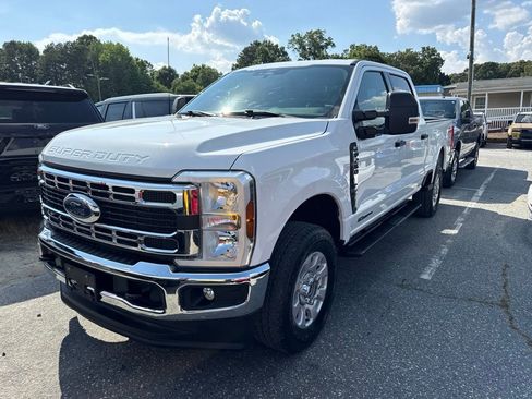 Used 2024 Ford F250 XLT w/ FX4 Off-Road Package AWD/4WD image 1