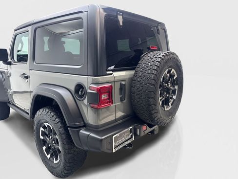 Used 2023 Jeep Wrangler Willys image 19