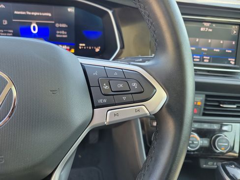 Used 2022 Volkswagen Jetta SE FWD image 14