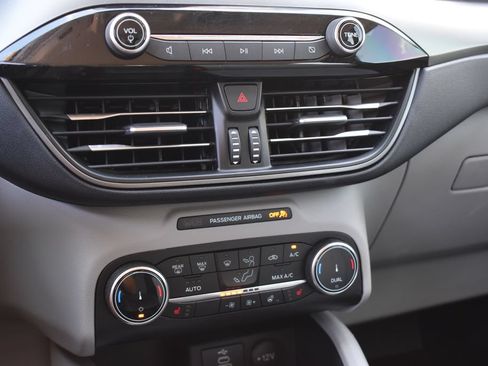 Used 2024 Ford Escape Active AWD/4WD image 13