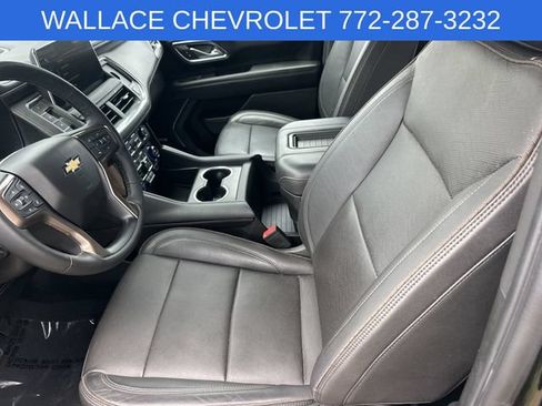 Used 2023 Chevrolet Tahoe High Country AWD/4WD image 16