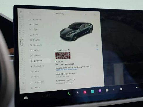 Used 2021 Tesla Model S Plaid image 32
