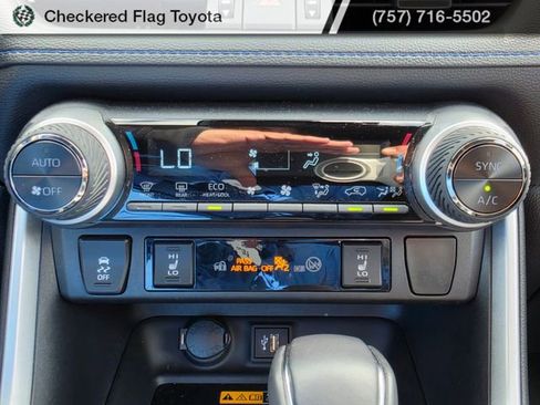 Used 2025 Toyota RAV4 XSE w/ Advanced Technology Package image 19