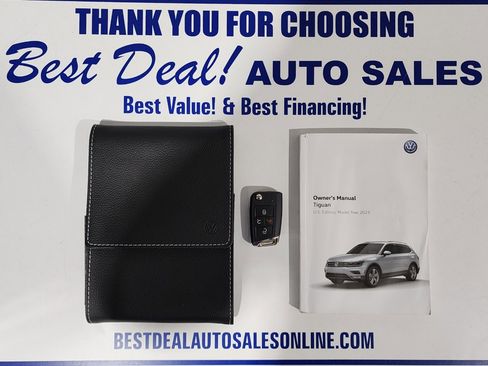 Used 2019 Volkswagen Tiguan SE w/ Panoramic Sunroof Package image 29