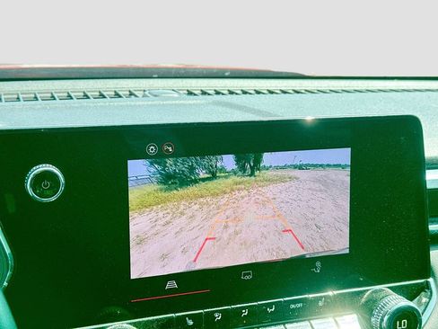 Used 2025 GMC Canyon Elevation w/ Convenience Package RWD image 17