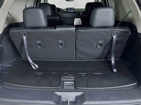 New 2025 Honda Pilot EX-L image 27