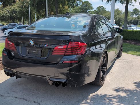 Used 2016 BMW M5 RWD image 10