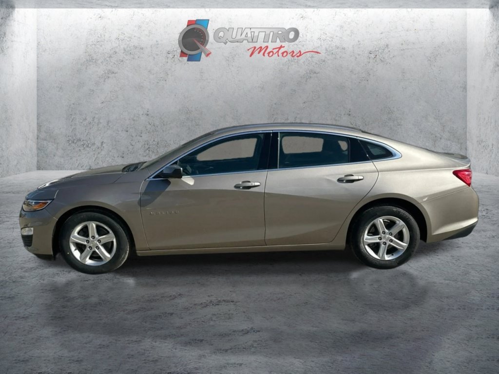 Used 2024 Chevrolet Malibu LS FWD image 2