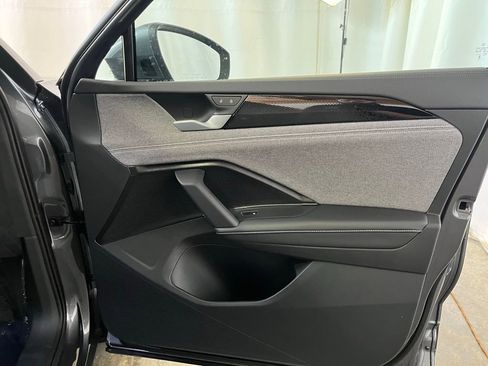 New 2026 Volkswagen Tiguan S FWD image 11