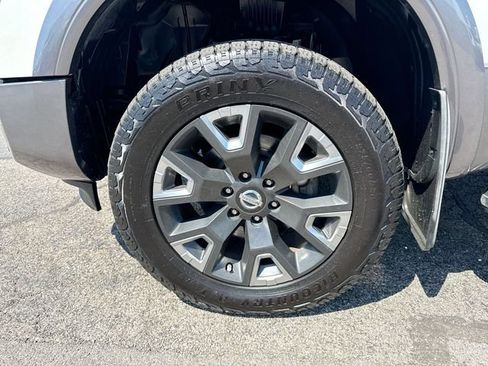 Used 2021 Nissan Titan Platinum Reserve w/ Moonroof Package AWD/4WD image 10
