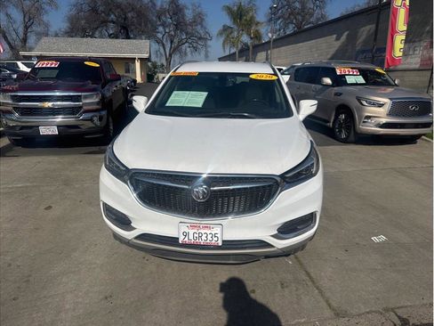Used 2020 Buick Enclave Essence w/ LPO, Cargo Package FWD image 2