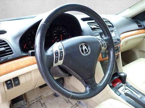 Used 2005 Acura TSX FWD image 9