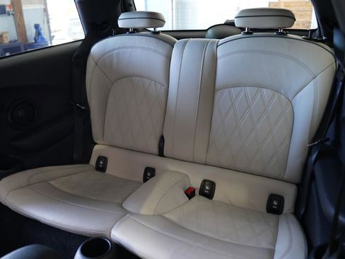 Used 2023 MINI Cooper SE image 34