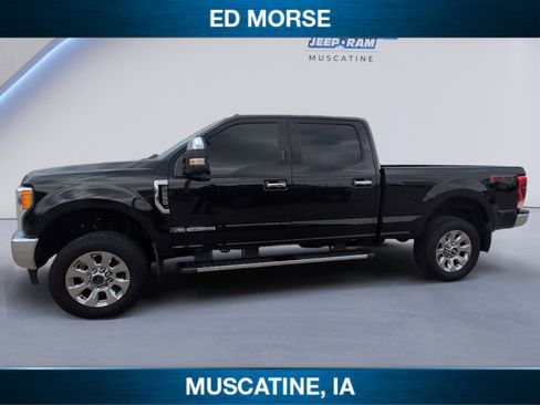 Used 2019 Ford F250 Lariat w/ Lariat Ultimate Package image 2