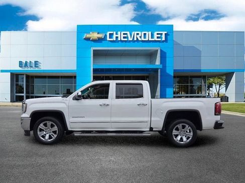 Used 2017 GMC Sierra 1500 SLT AWD/4WD image 6