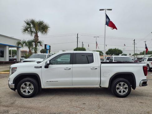Used 2025 GMC Sierra 1500 SLT AWD/4WD image 24