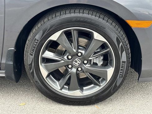 Used 2023 Honda Odyssey Elite image 11