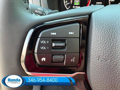 New 2026 Honda Odyssey Touring image 11