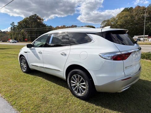 Certified 2022 Buick Enclave Premium image 9