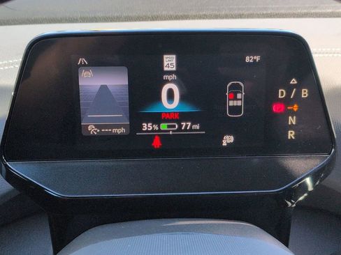 Certified 2025 Volkswagen ID.4 Pro S w/ ID.4 Black Package image 11