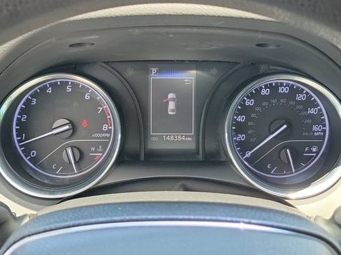 Used 2020 Toyota Camry LE FWD image 25