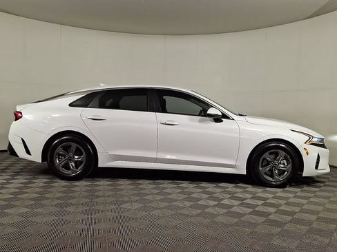 Used 2021 Kia K5 LXS FWD image 10