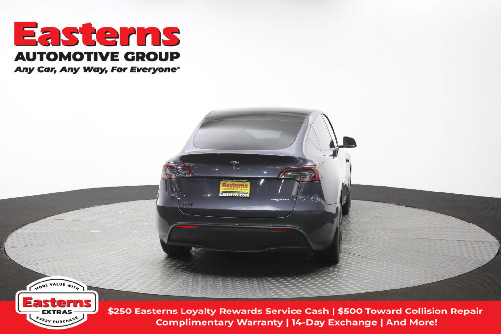 Used 2022 Tesla Model Y Long Range AWD/4WD image 34